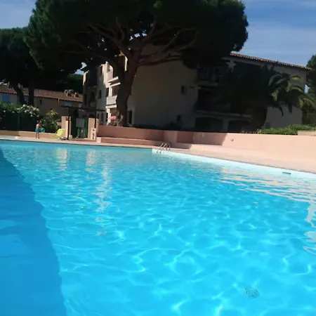 Avec Piscine Et Proche *